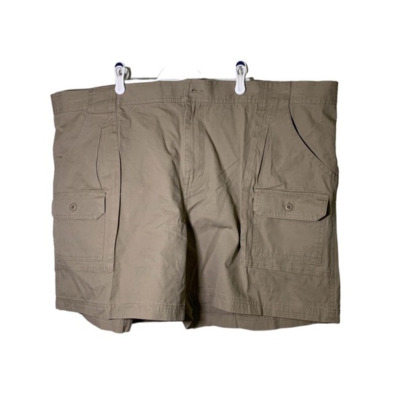 Cabelas NEW Size 48 Brit Tan‎ Cargo Shorts - Picture 1 of 5